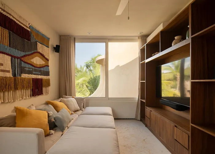 Mar De Coco Beach Front Villas