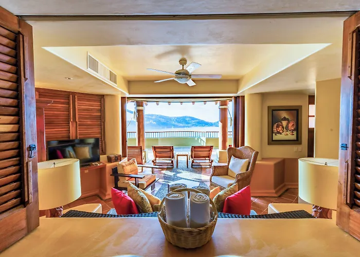 Hilton Grand Vacations Club Zihuatanejo